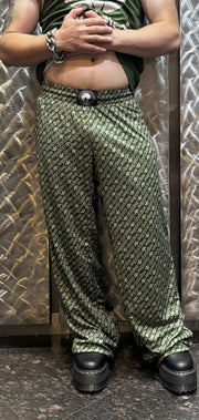 DADDIES LOGO WIDE LEG TRACK PANT  ARMY GREEN/ CREAM