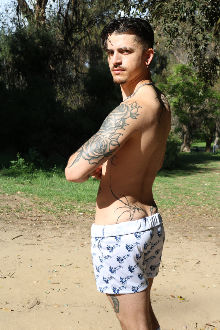 TRIBAL TATTOO FLAMING COCK PRINTED SHORT WHT/INK