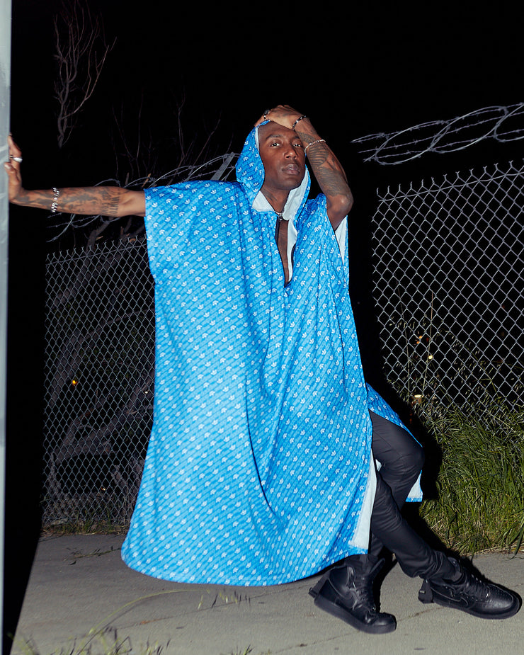 DADDIES ON REPEAT LOGO COVERED PONCHO STYLE KAFTAN BLUE